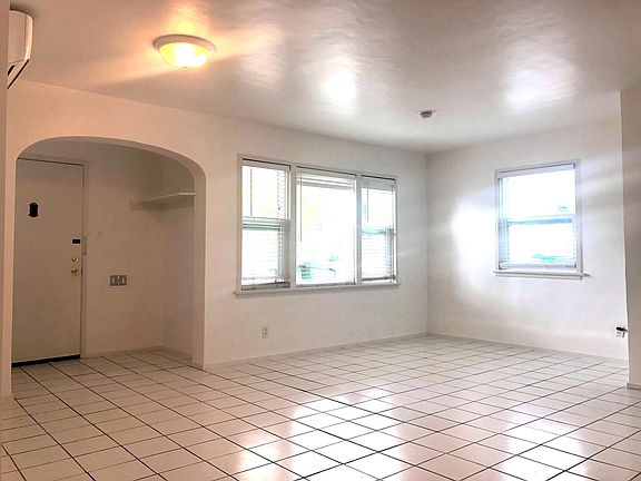 5th image of 748 1/2 Silver Lake Blvd