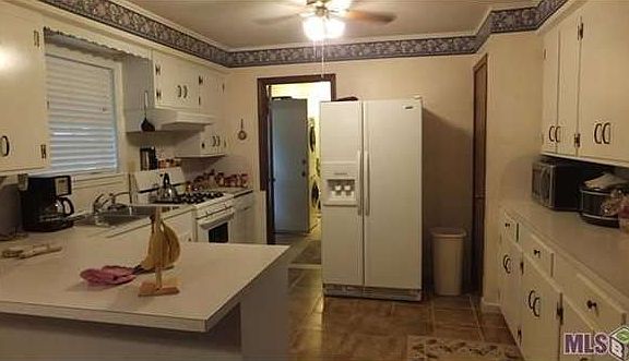 5th image of 305 W Bordelon St
