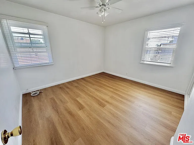 3713 1/2 Selby Ave — Photo 14