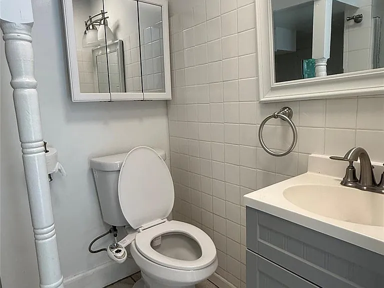 26 Lattintown Rd — Photo 13