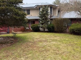 316 Walnut Plain Rd, Rochester, MA 02770