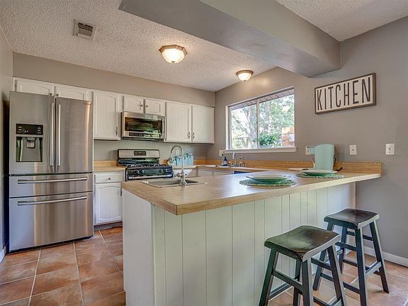 4th image of 1117 Heiden Ct
