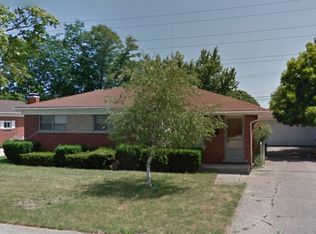 29666 Sutherland Dr, Warren, MI 48088