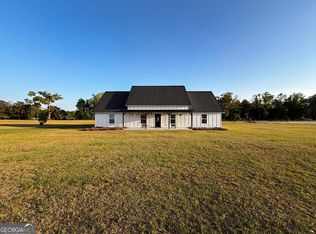 190 E Burnt Church Rd, Lakeland, GA 31635