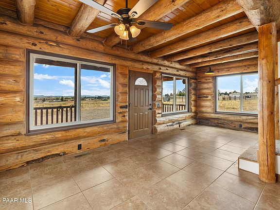 4th image of 25665 N Riesling Ln