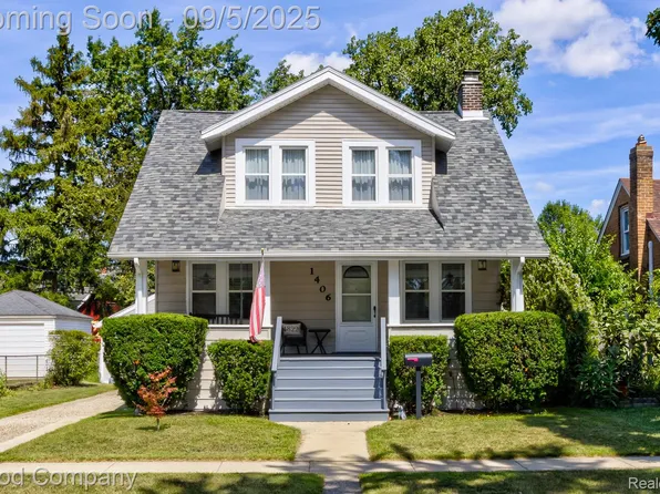 1406 W Saratoga St, Ferndale, MI 48220