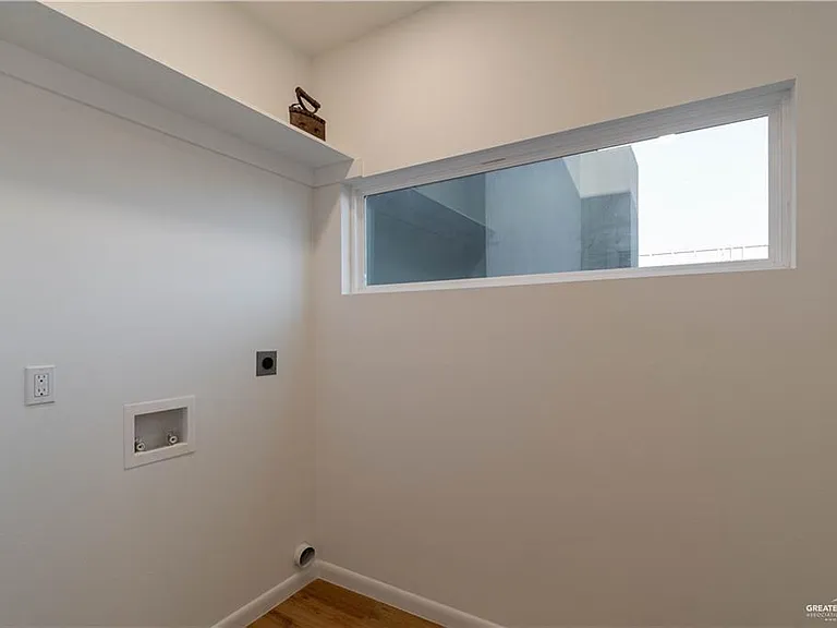 2613 Warbler Ave — Photo 15