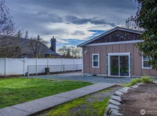 4709 Cypress Dr, Anacortes, WA