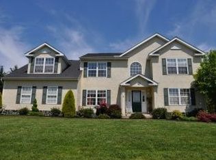 206 Hunters Run, Newark, DE