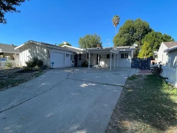 18247 Schoenborn St, Northridge, CA 91325