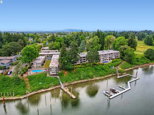 790 SE Webber St Unit 213, Portland, OR 97202