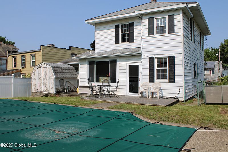 2nd image of 1544 4th Street