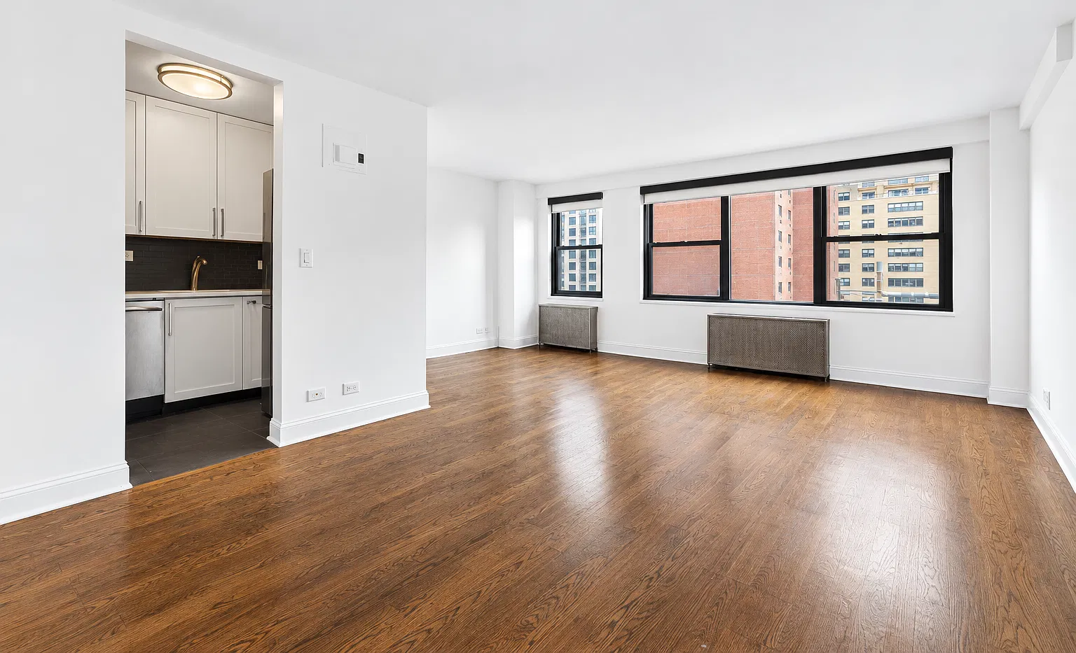 200 East 27th Street — Photo 1