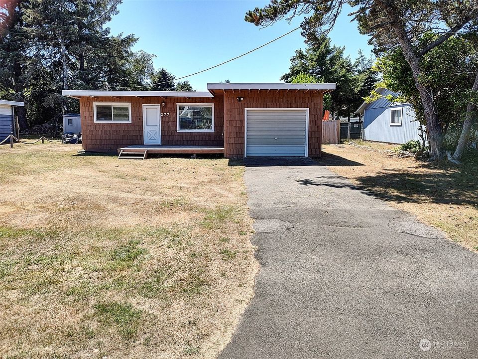 1st image of 277 Mast Avenue NW
