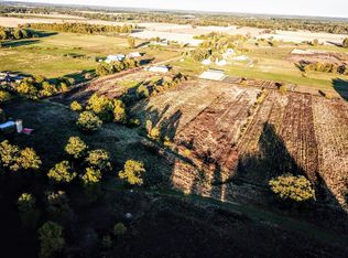 V Dr S, Homer, MI 49245