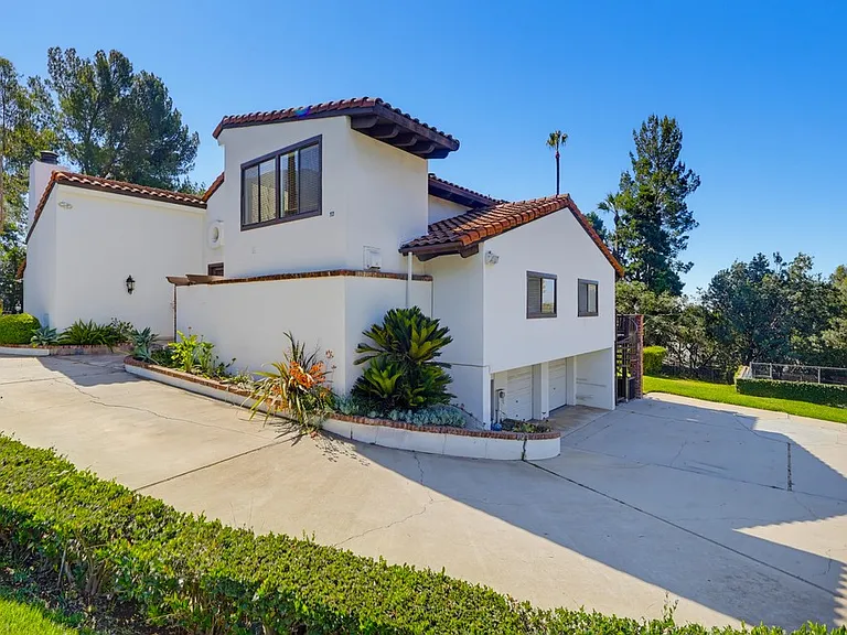 3488 Barhite St — Photo 71