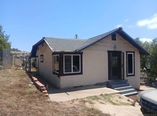 2530 Cherimoya Dr, Vista, CA 92084