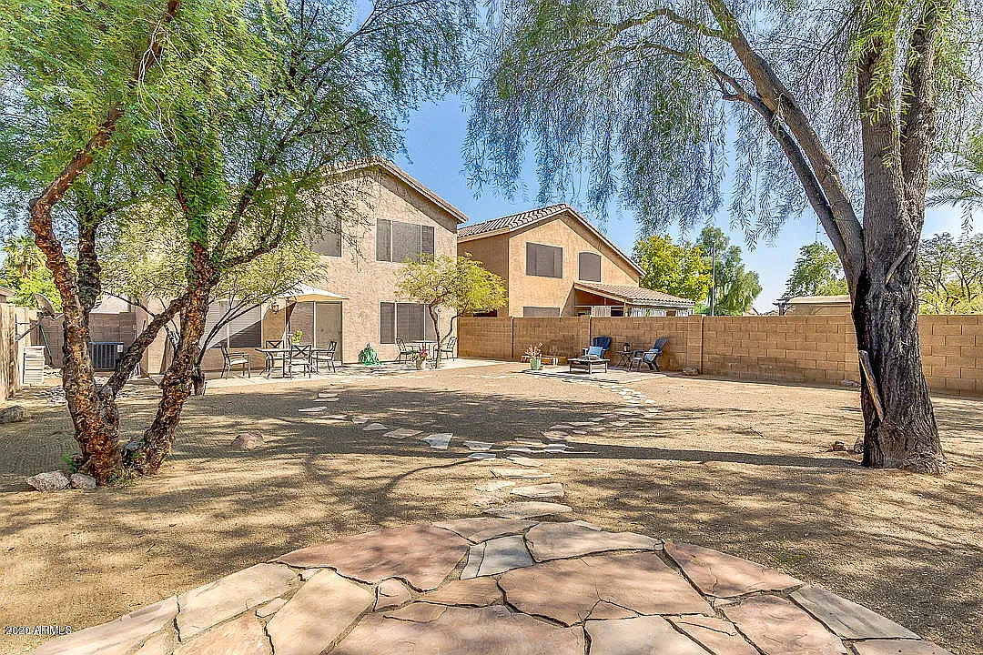 3 bed, 2.5 bath, 1521 sqft, $2,250 — Photo 1