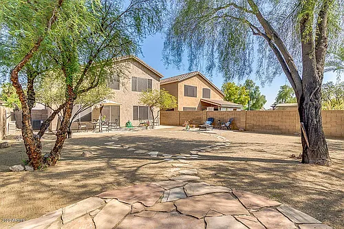 1348 S Heritage Dr Photo 1