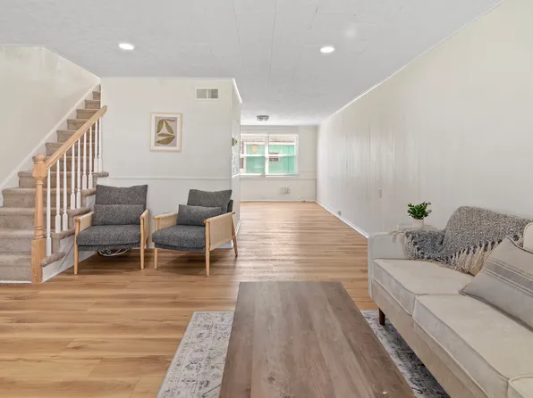 2025 Kelmore Rd, Baltimore, MD 21222