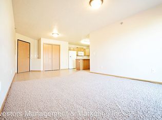 3700 2nd St NE APT 208, Minot, ND 58703