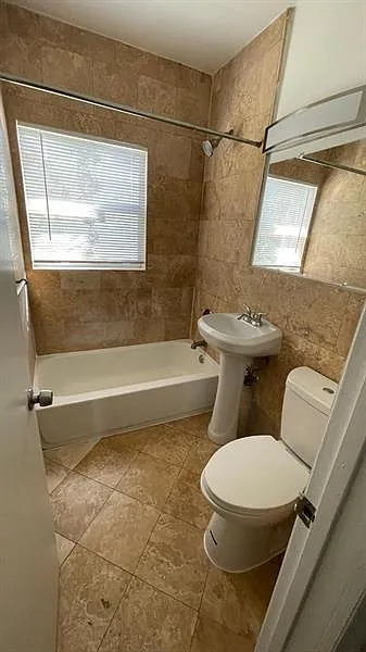 7940 Abbott Avenue # 12 - P80 12 — Photo 2
