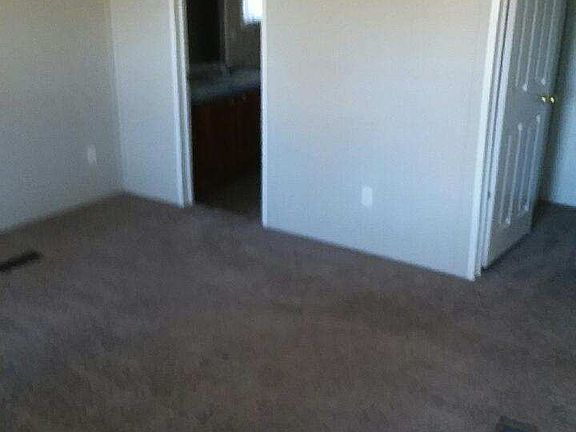 master bedrooom