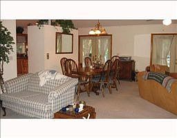 1st image of 520 River Oaks Dr