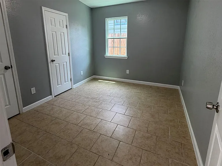 2909 King St #F — Photo 5