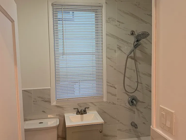 187 W 48th St #1 — Photo 13