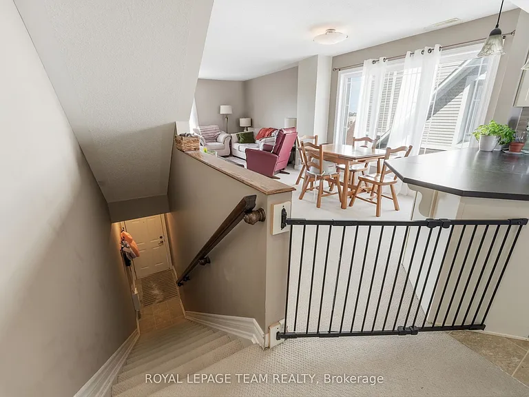 443 Chapman Mills Dr #B — Photo 3