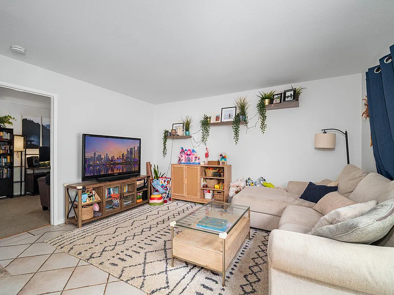 1015 Sparrow Ct — Photo 17