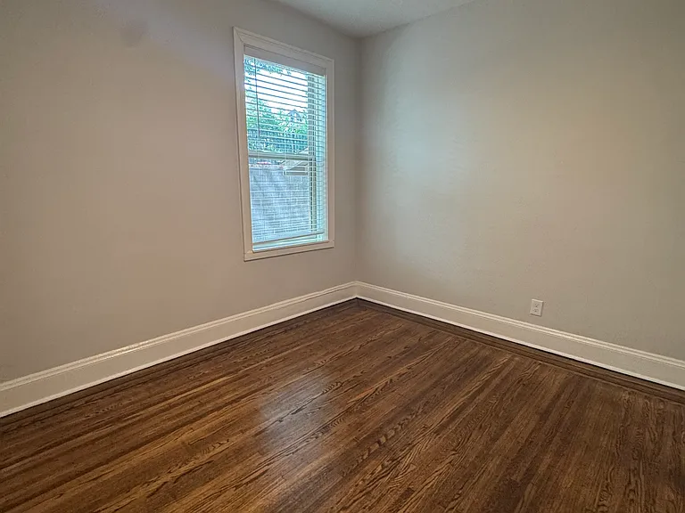 2115 Speed Ave #4 — Photo 18