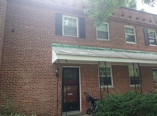 13 Gerry Rd, Chestnut Hill, MA 02467