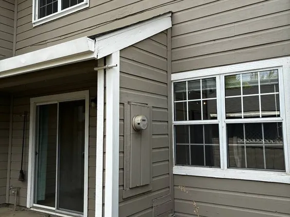 3032 Woods Cir #1, Davis, CA 95616
