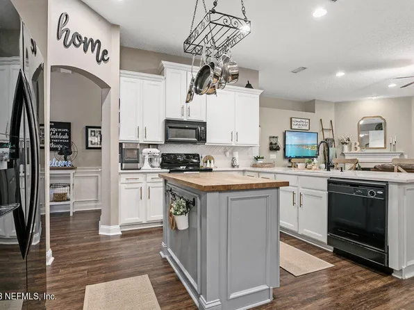 11338 WESLEY LAKE Drive, Jacksonville, FL 32220