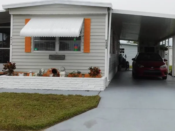 6404 Honolulu Dr #198, Bradenton, FL 34207