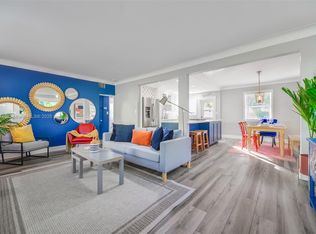 242 SW 20th St, Fort Lauderdale, FL 33315