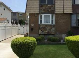 8 E Reading Ave, Staten Island, NY 10308