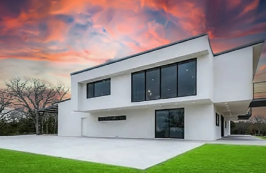 456 Mockingbird Rd — Photo 1
