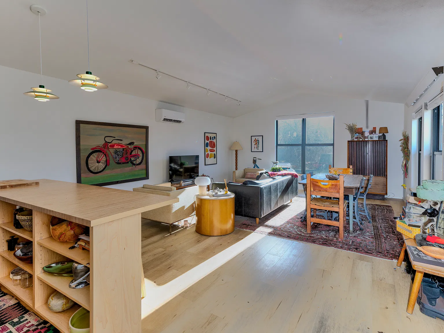 2 bed, 1000 sqft, $1,800 — Photo 3
