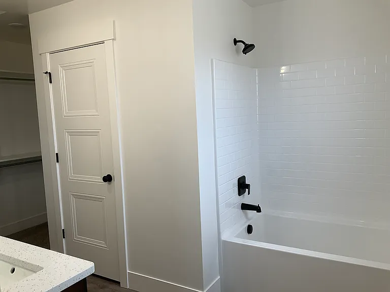 4606 Kapono Ct — Photo 10