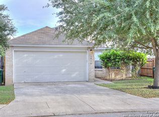 6014 Old Chimney, San Antonio, TX 78250