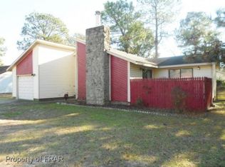 3743 Masters Dr, Hope Mills, NC 28348