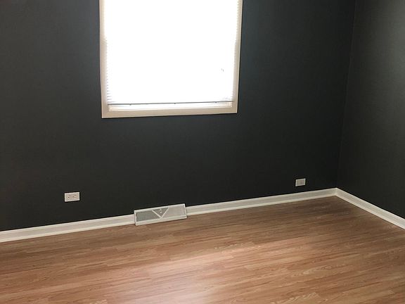 4th image of 874 E Aster Ave #874