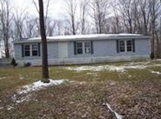 547 George Junior Rd, Grove City, PA 16127