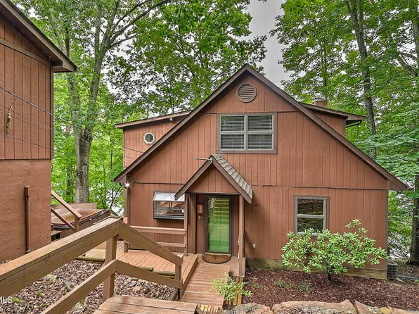 490 Hideaway Farm Rd, Piney Flats, TN 37686
