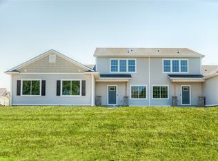 673 Venice Ave, West Des Moines, IA 50266