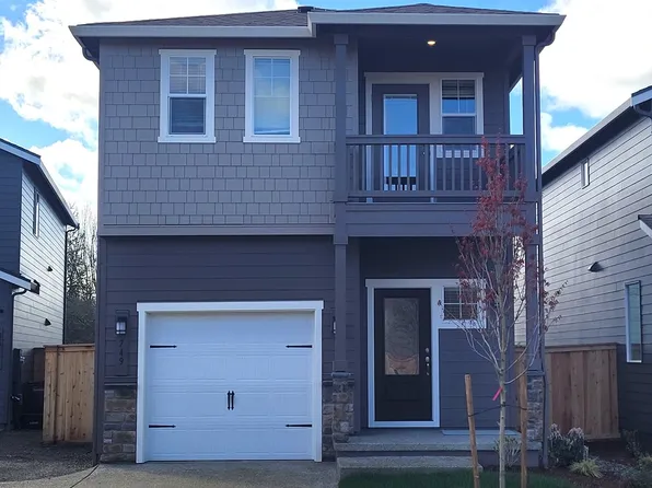 749 NE 13th St, Battle Ground, WA 98604