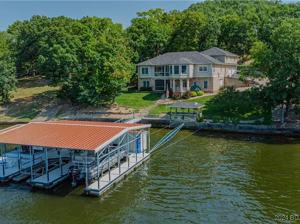 46 Lakeridge Drive, Sunrise Beach, MO 65079